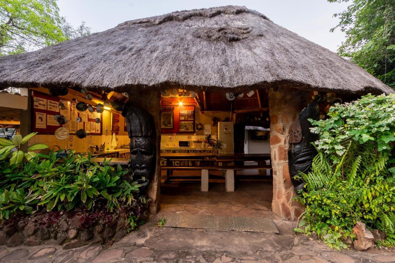 Victoria Falls Backpackers Lodge Exterior photo